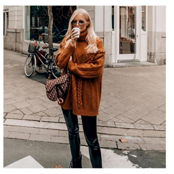 Zara limited edition sweater - Picture 6 of 8